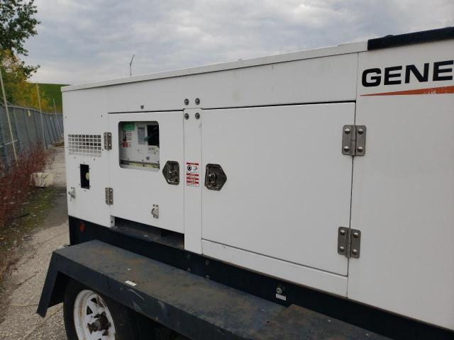 5AJGS1116AB001598 - 2010 GEN GENERATOR WHITE photo 9