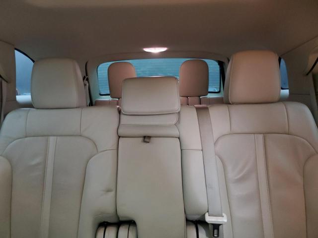 2LMHJ5AT9KBL02247 - 2019 LINCOLN MKT WHITE photo 10