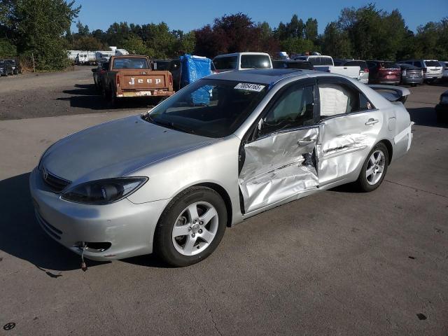 2004 TOYOTA CAMRY SE, 