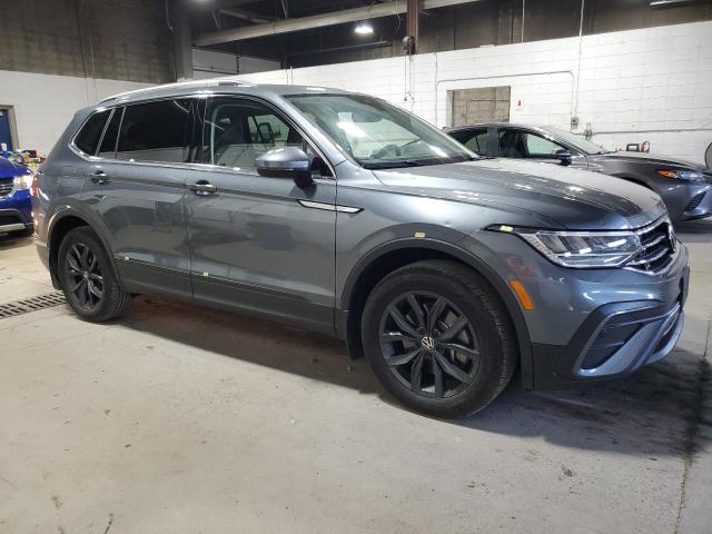 3VVMB7AX2RM043914 - 2024 VOLKSWAGEN TIGUAN SE Grau Foto 4