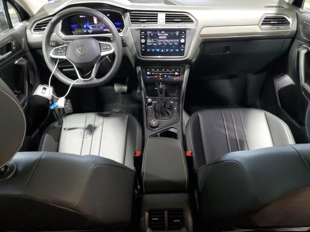 3VVMB7AX2RM043914 - 2024 VOLKSWAGEN TIGUAN SE Grau Foto 8