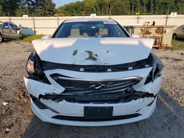 5NPE24AF7GH330872 - 2016 HYUNDAI SONATA SE WHITE photo 5
