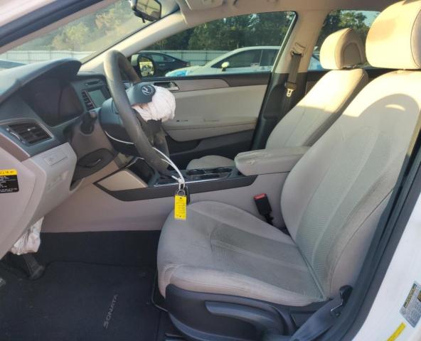 5NPE24AF7GH330872 - 2016 HYUNDAI SONATA SE WHITE photo 7