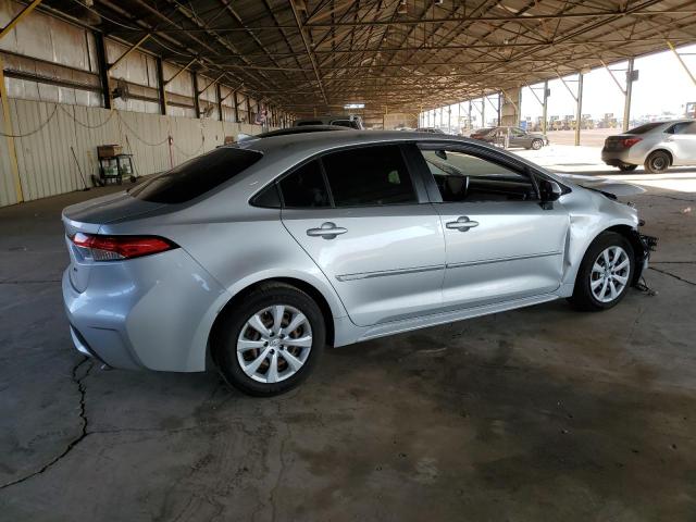 JTDEPRAE0LJ063713 - 2020 TOYOTA COROLLA LE SILVER photo 3