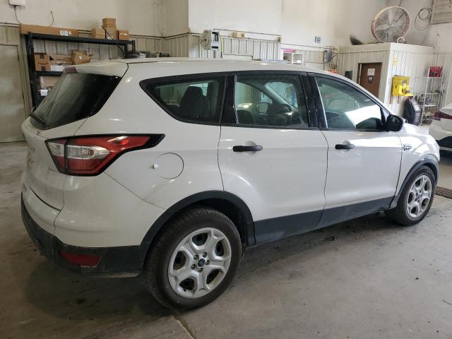 1FMCU0F76JUC07116 - 2018 FORD ESCAPE S თეთრი ფოტო 3