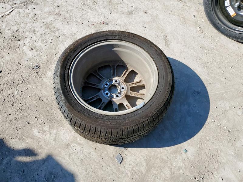 3FA6P0HD8KR132817 - 2019 FORD FUSION SE BLACK photo 12