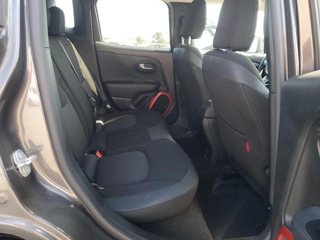 ZACCJBCT5GPD94692 - 2016 JEEP RENEGADE TRAILHAWK GRAY photo 11