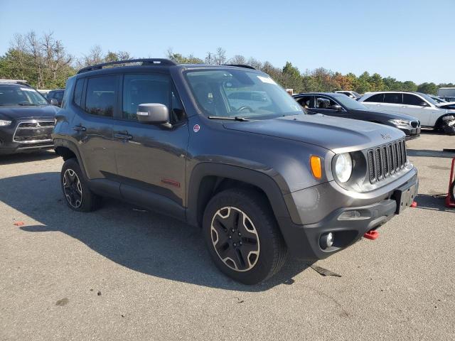 ZACCJBCT5GPD94692 - 2016 JEEP RENEGADE TRAILHAWK GRAY photo 4