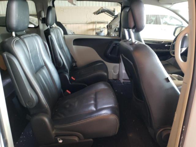 2C4RC1BG7FR510200 - 2015 CHRYSLER TOWN & COU TOURING WHITE photo 11