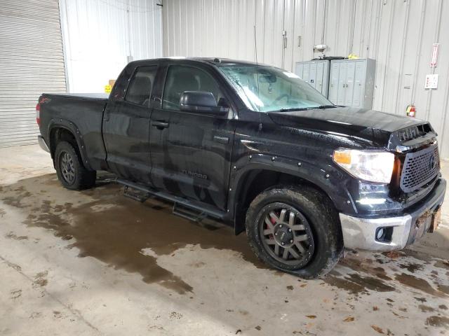 5TFRW5F16HX219549 - 2017 TOYOTA TUNDRA DOUBLE CAB SR/SR5 BLACK photo 4