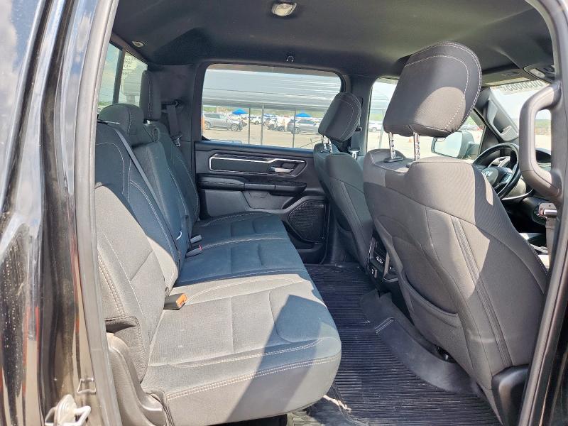 1C6SRFFT6KN825556 - 2019 RAM 1500 BIG HORN/LONE STAR BLACK photo 10