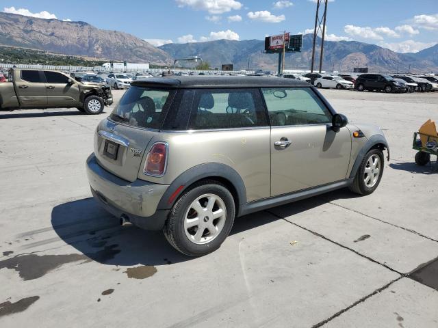 WMWMF3C57ATZ62625 - 2010 MINI COOPER S GOLD photo 3