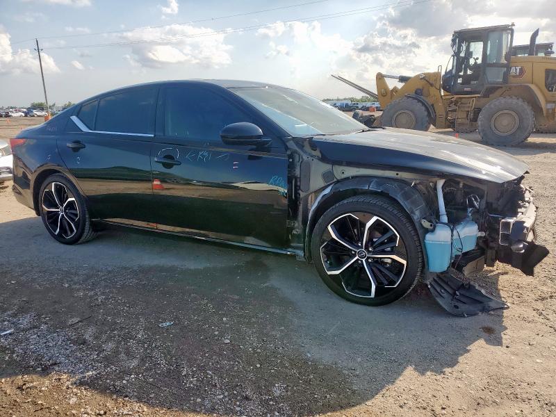 1N4BL4CV5RN397029 - 2024 NISSAN ALTIMA SR Қара фото 4