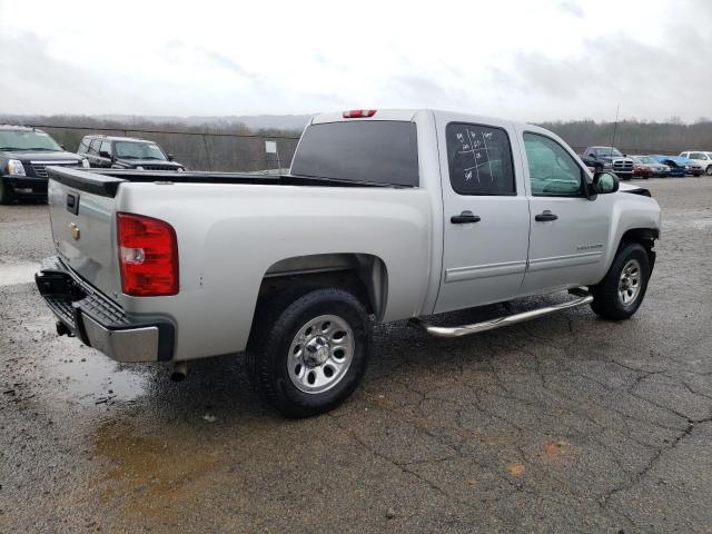 3GCRKSEA8AG130135 - 2010 CHEVROLET SILVERADO SILVER photo 3