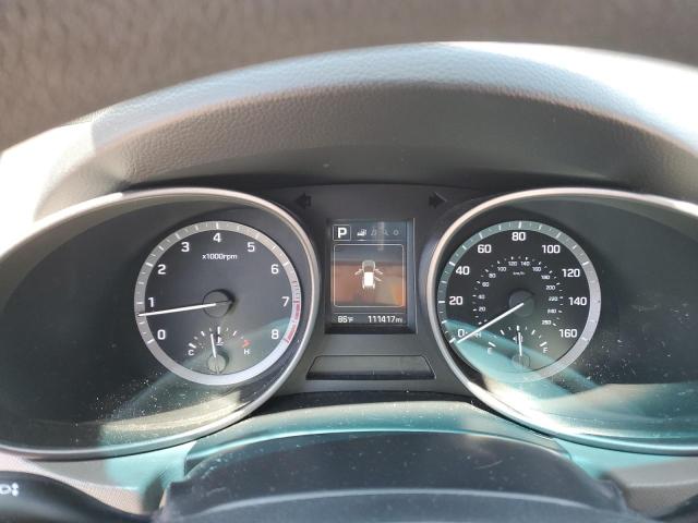 5NMZTDLB0JH052832 - 2018 HYUNDAI SANTA FE S 白色 照片 9