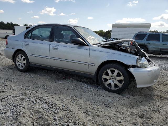 2HGEJ6610YH510444 - 2000 HONDA CIVIC BASE SILVER photo 4