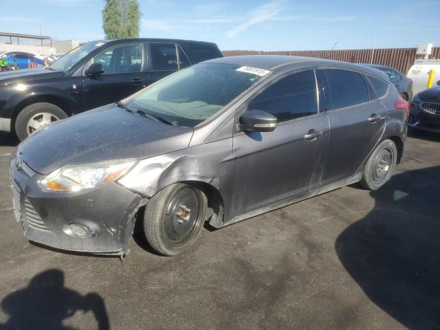 2014 FORD FOCUS SE, null