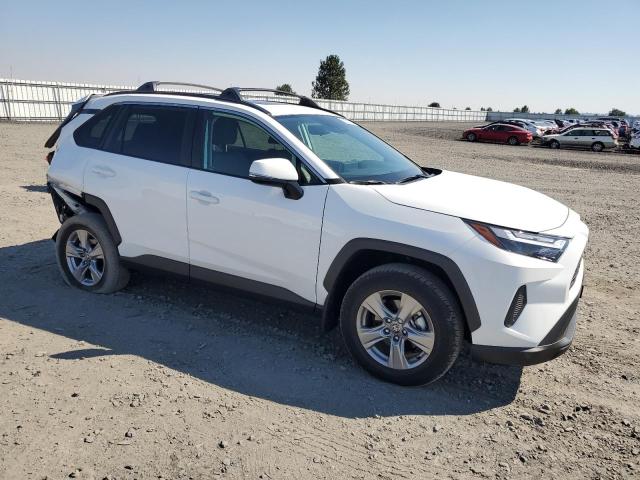 2T3P1RFV7SC531313 - 2025 TOYOTA RAV4 XLE 白色 照片 4