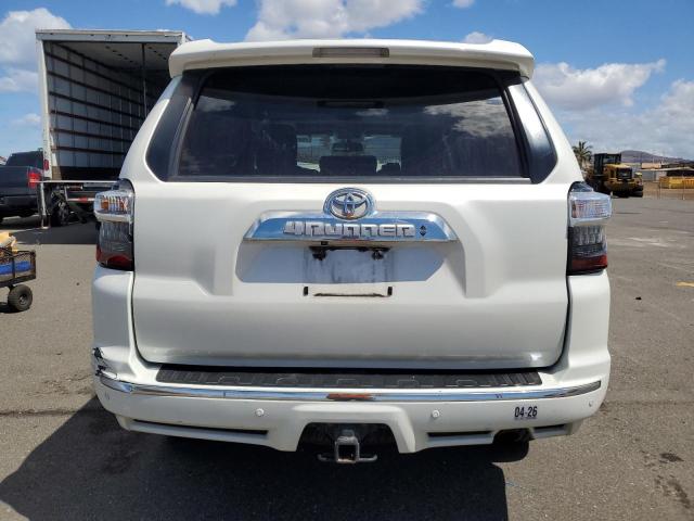 JTEZU5JR7G5136222 - 2016 TOYOTA 4RUNNER SR5 WHITE photo 6