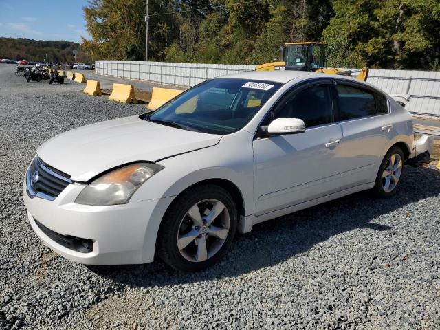 1N4BL21E18N456678 - 2008 NISSAN ALTIMA 3.5SE WHITE photo 1