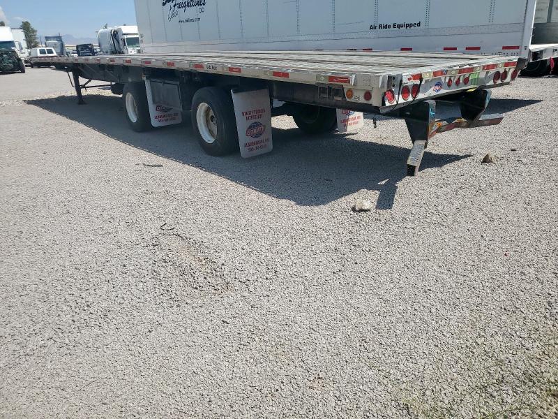 1UYFS253XGA493310 - 2016 UTILITY UNKNOWN SILVER photo 3