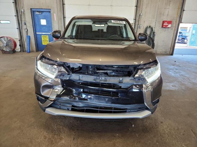 JA4AZ2A38HZ033862 - 2017 MITSUBISHI OUTLANDER ES BROWN photo 5