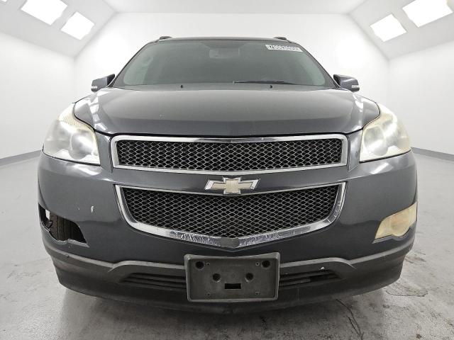 1GNKRGED1BJ313260 - 2011 CHEVROLET TRAVERSE LT ნაცრისფერი ფოტო 5