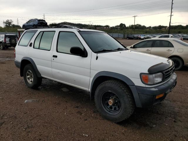 JN8AR05Y2WW230268 - 1998 NISSAN PATHFINDER LE WHITE photo 4