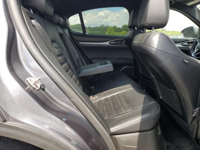 ZASFAKNN7J7B83954 - 2018 ALFA ROMEO STELVIO TI SPORT GRAY photo 11