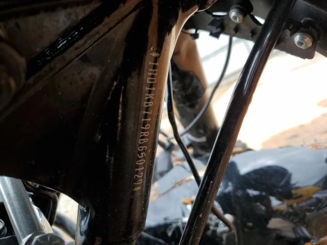 1HD1KB719RB650129 - 2024 HARLEY-DAVIDSON FLHX 黑色 照片 8