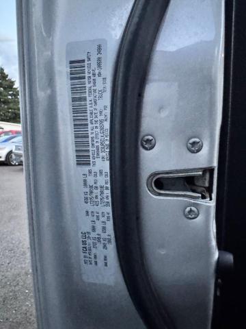 3C6UR5CLXJG365705 - 2018 RAM 2500 ST SILVER photo 10