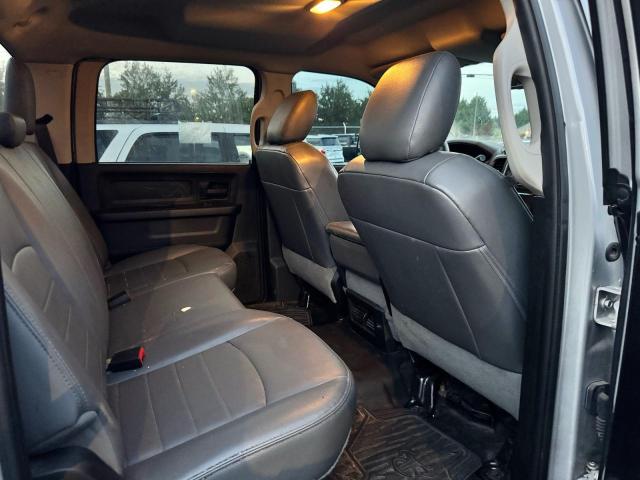 3C6UR5CLXJG365705 - 2018 RAM 2500 ST SILVER photo 6