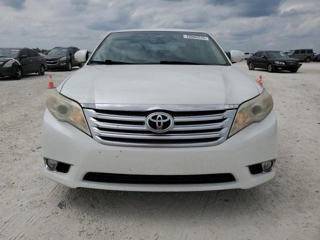 4T1BK3DB3BU436753 - 2011 TOYOTA AVALON BASE 白色 照片 5