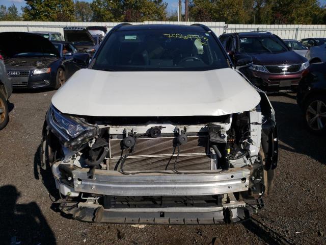 2T3EWRFV6KW035443 - 2019 TOYOTA RAV4 XSE WHITE photo 5