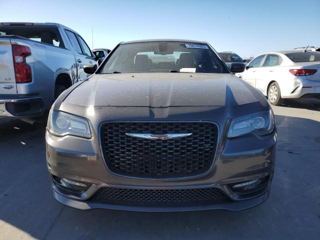 2C3CCABG7JH201741 - 2018 CHRYSLER 300 S GRAY photo 5