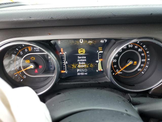 1C4HJXEG3JW141142 - 2018 JEEP WRANGLER U SAHARA BLACK photo 9