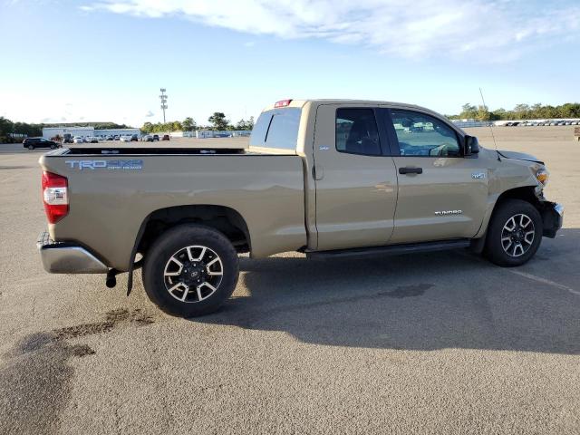 5TFUY5F12HX584976 - 2017 TOYOTA TUNDRA DOUBLE CAB SR/SR5 TAN photo 3