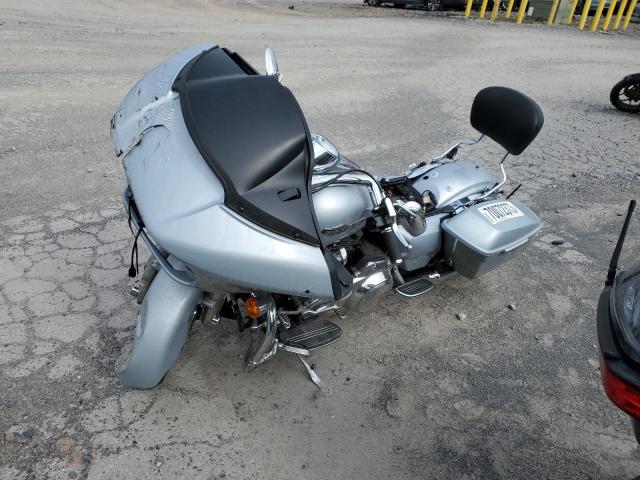 1HD1KHC16PB622049 - 2023 HARLEY-DAVIDSON FLTRX 银色 照片 2