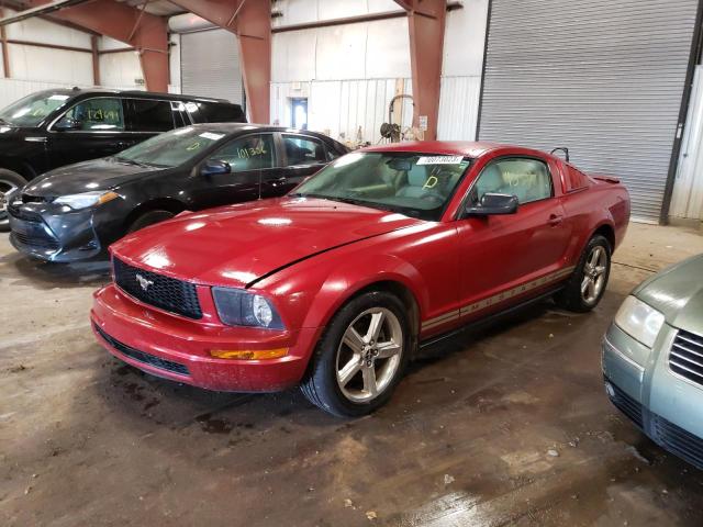 1ZVHT80N385132671 - 2008 FORD MUSTANG RED photo 1