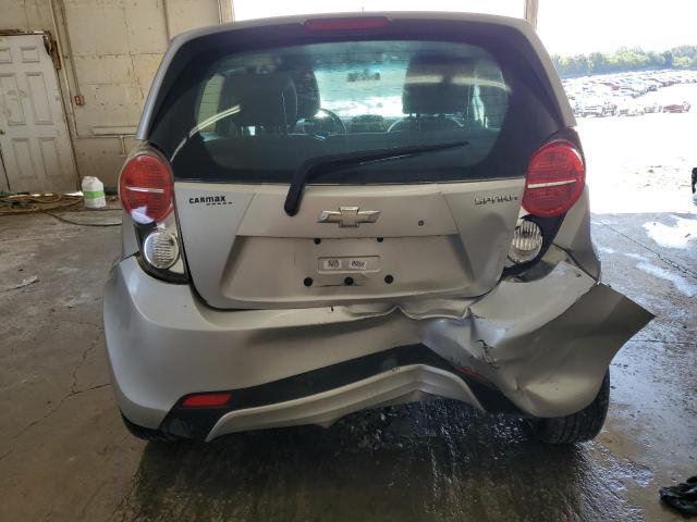 KL8CD6S98FC735616 - 2015 CHEVROLET SPARK 1LT Gümüş foto 6