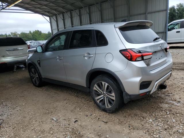 JA4AP3AU8LU004825 - 2020 MITSUBISHI OUTLANDER ES SILVER photo 2