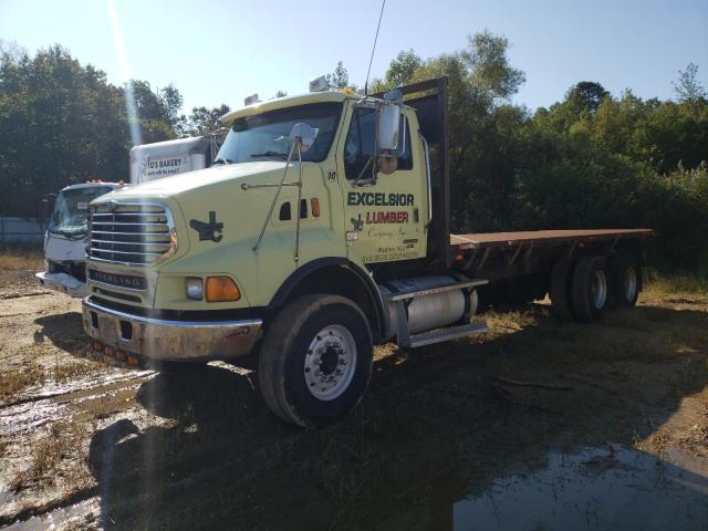 2FZHAZCV25AU30817 - 2005 STERLING TRUCK LT 9500 YELLOW photo 2