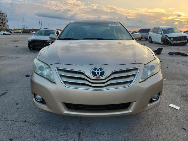 4T1BF3EK4BU657913 - 2011 TOYOTA CAMRY BASE Золотий фото 5