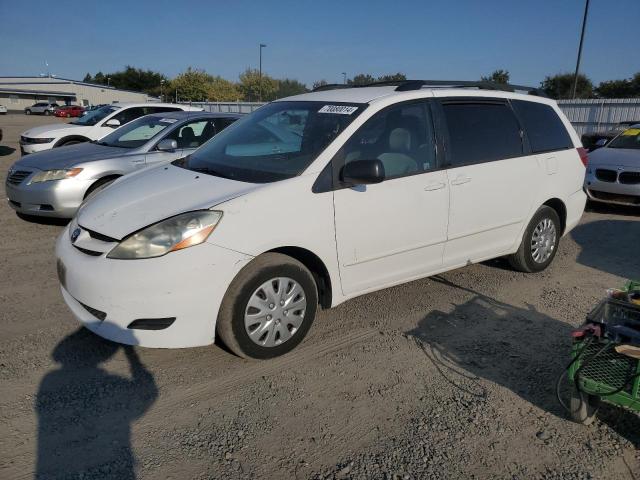 2008 TOYOTA SIENNA CE, 