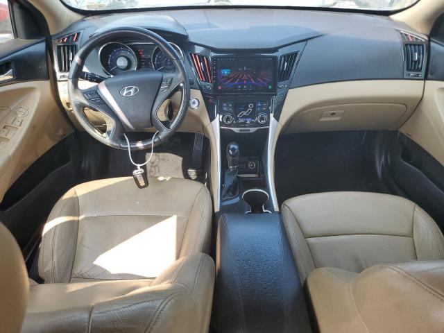 5NPEC4AC9CH392416 - 2012 HYUNDAI SONATA SE RED photo 8