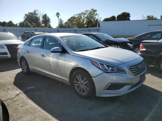 5NPE24AFXHH541176 - 2017 HYUNDAI SONATA SE GRAY photo 4