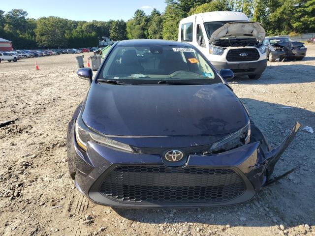 5YFEPMAE0NP318975 - 2022 TOYOTA COROLLA LE ლურჯი ფოტო 5