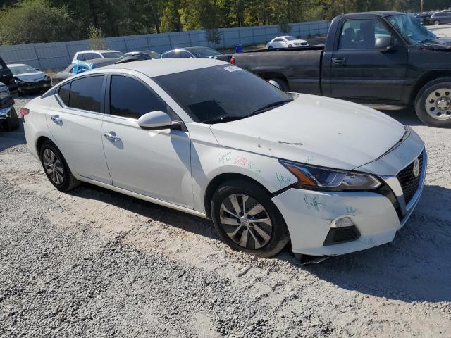 1N4BL4BV2LC221012 - 2020 NISSAN ALTIMA S WHITE photo 4