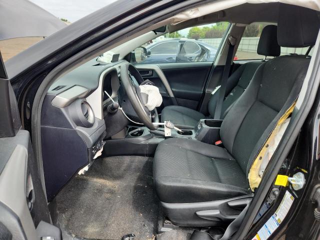 2T3BFREV5HW572267 - 2017 TOYOTA RAV4 LE Schwarz Foto 7