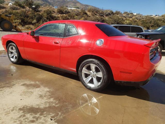 2C3CDZAG0NH211322 - 2022 DODGE CHALLENGER SXT RED photo 2